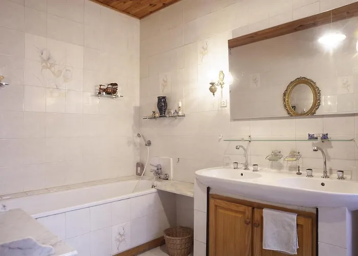 Hébergement de vacances Maison à *